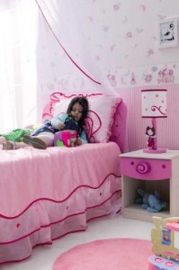 lovely-pink-ideas-for-kids-little-fairy-bedroom-furniture-588x884-foto-image-01